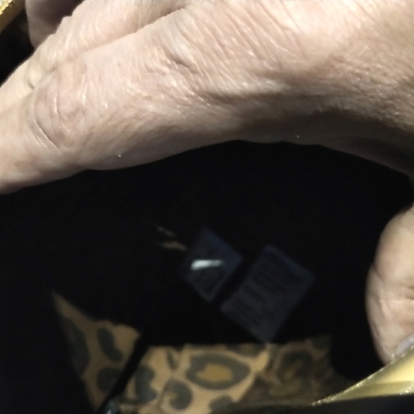 😄😄3for$30😄😄Liz Claiborne satchel purse in Mint condition - Picture 5 of 8